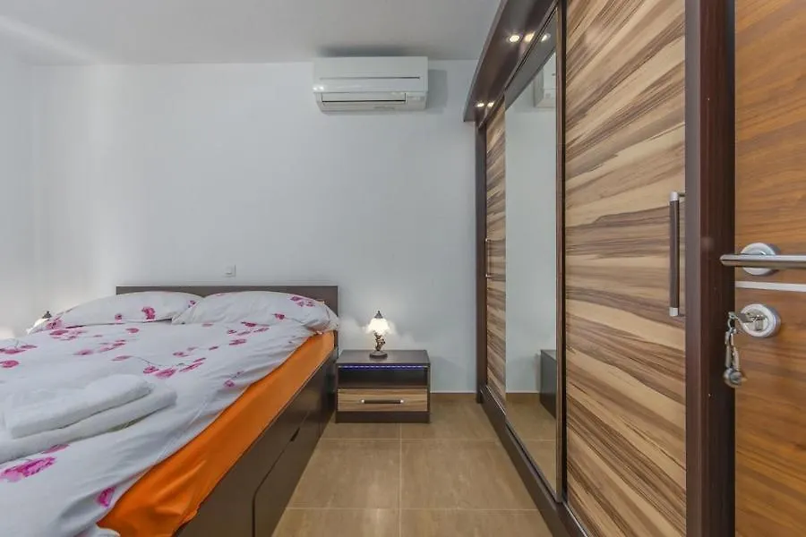 Villa Filo Apartments Murine